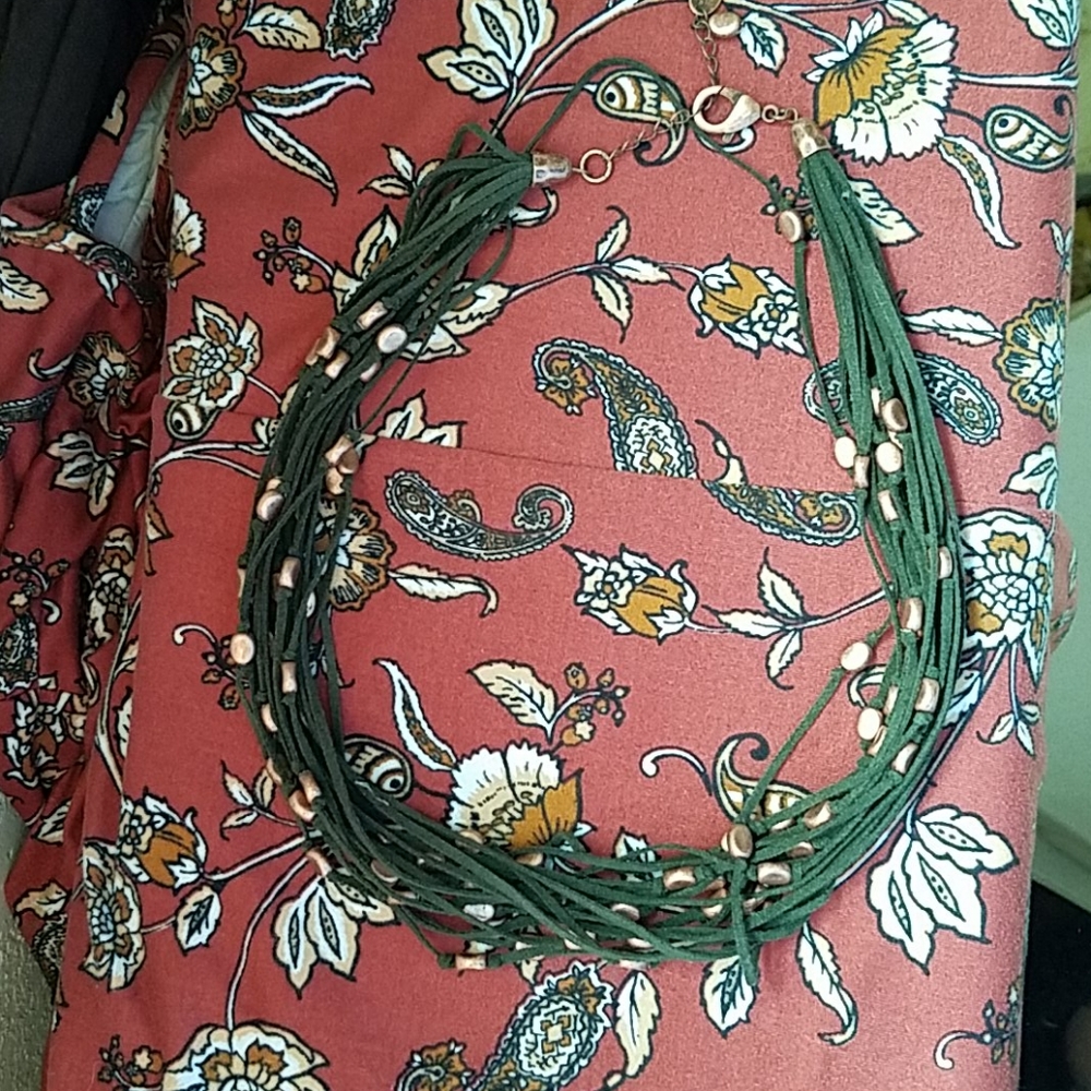 CWC necklace - Picture 3 of 4